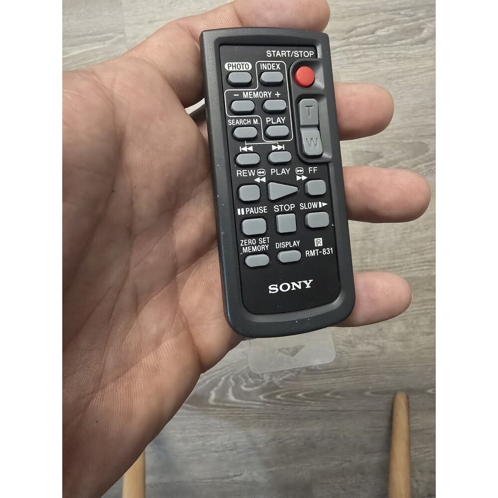 OEM GENUINE - SONY RMT-831 - Remote Control - Picture 2 of 3